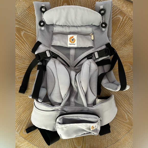 Ergobaby Omni Classic Carrier (Formerly Omni 360) - Picture 2 of 15